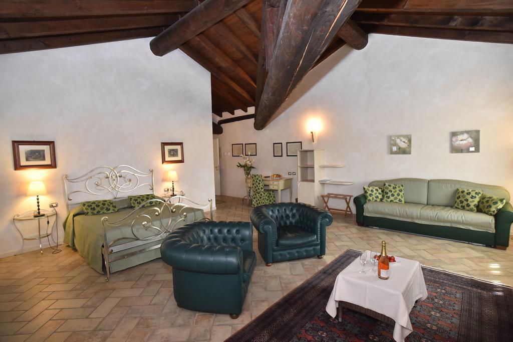Agriturismo La Camilla Concorezzo Δωμάτιο φωτογραφία