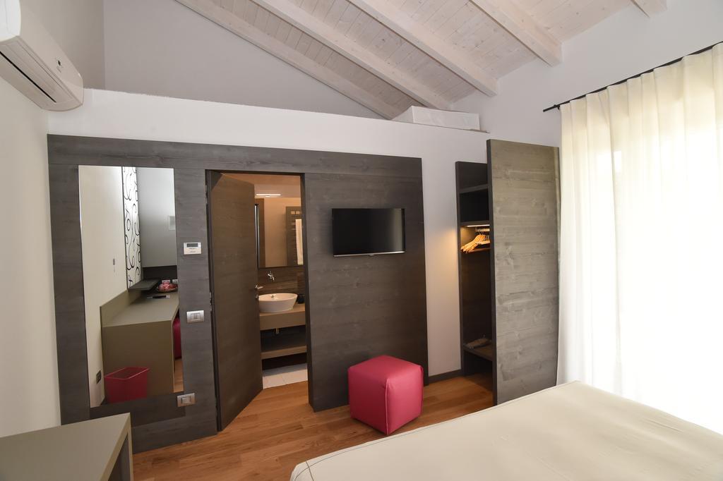 Agriturismo La Camilla Concorezzo Δωμάτιο φωτογραφία